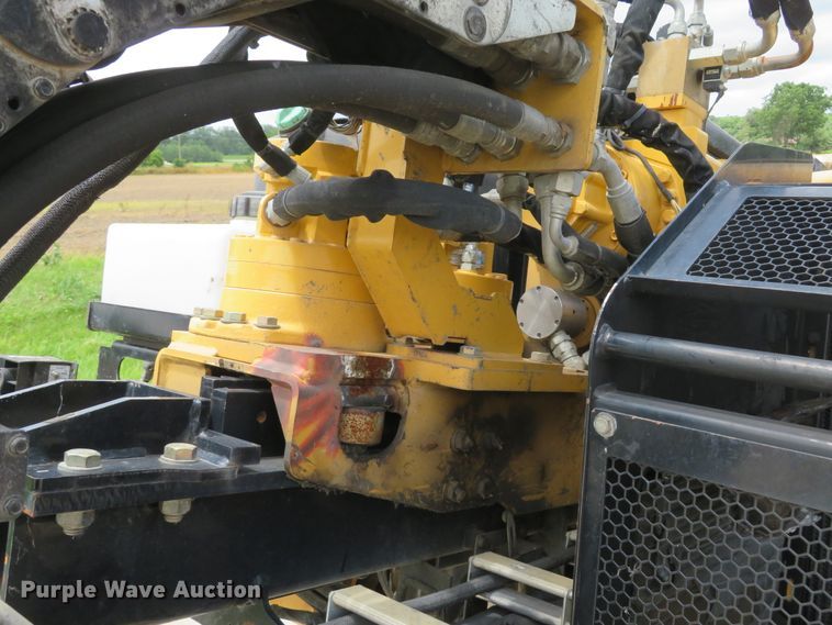 image for item DH1000 2013 Vermeer D24X40 Series II Navigator  directional boring unit