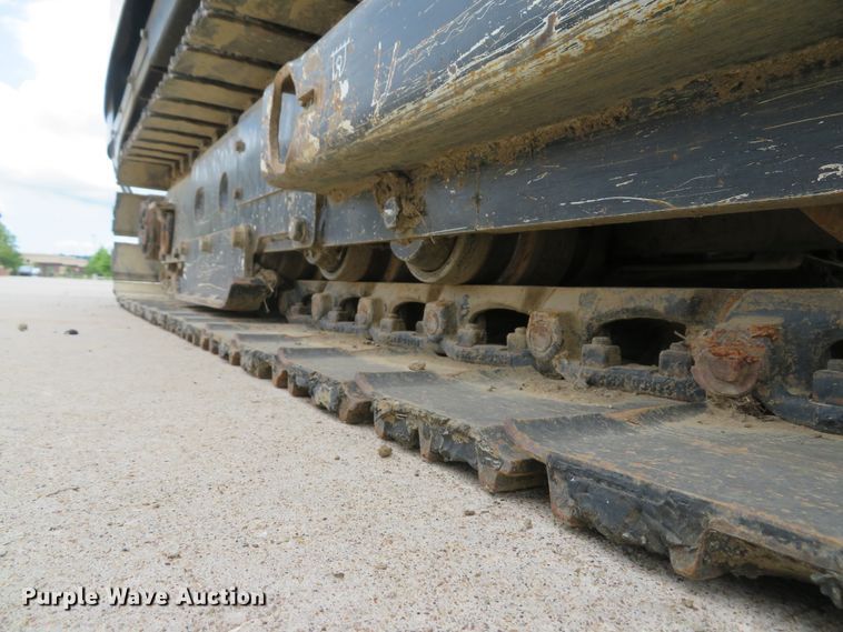 image for item DH1000 2013 Vermeer D24X40 Series II Navigator  directional boring unit