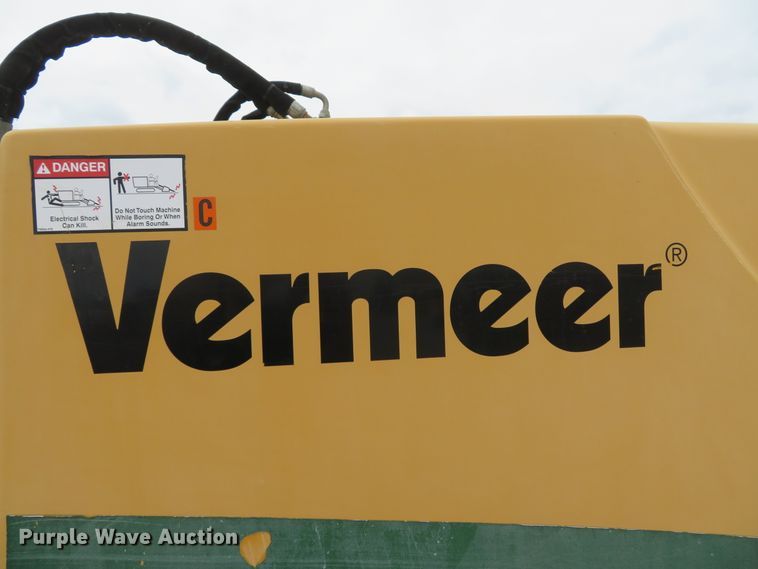 image for item DH1000 2013 Vermeer D24X40 Series II Navigator  directional boring unit