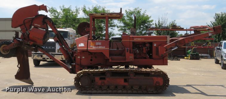 image for item DH1009 1993 Ditch Witch HT100  crawler cable plow