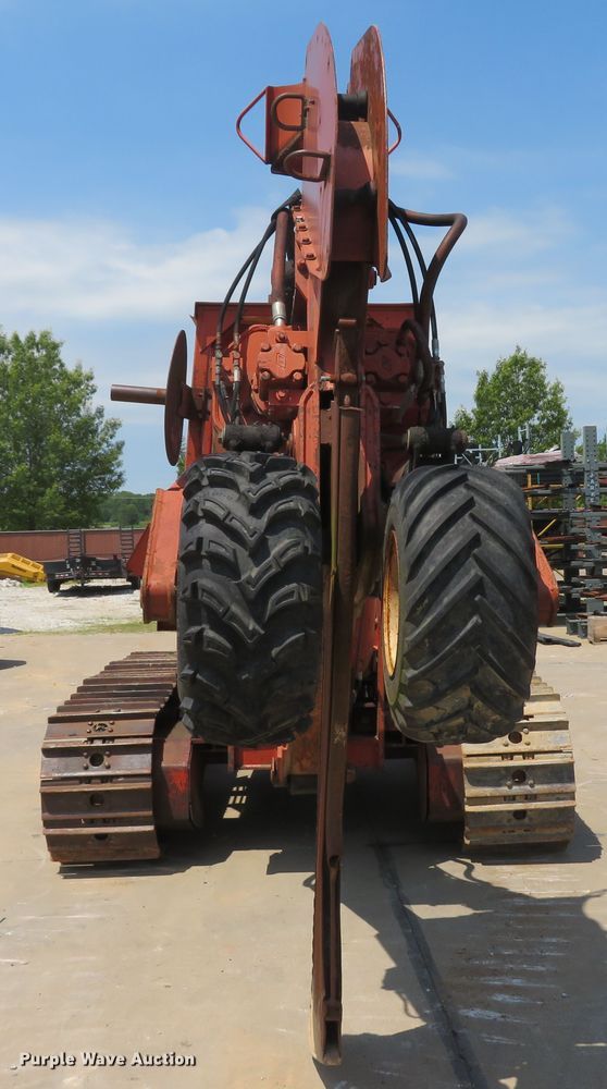 image for item DH1009 1993 Ditch Witch HT100  crawler cable plow