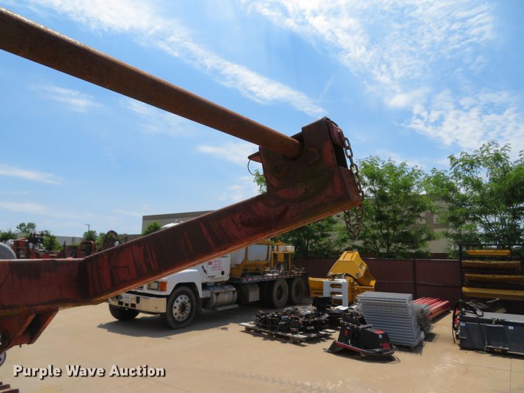 image for item DH1009 1993 Ditch Witch HT100  crawler cable plow