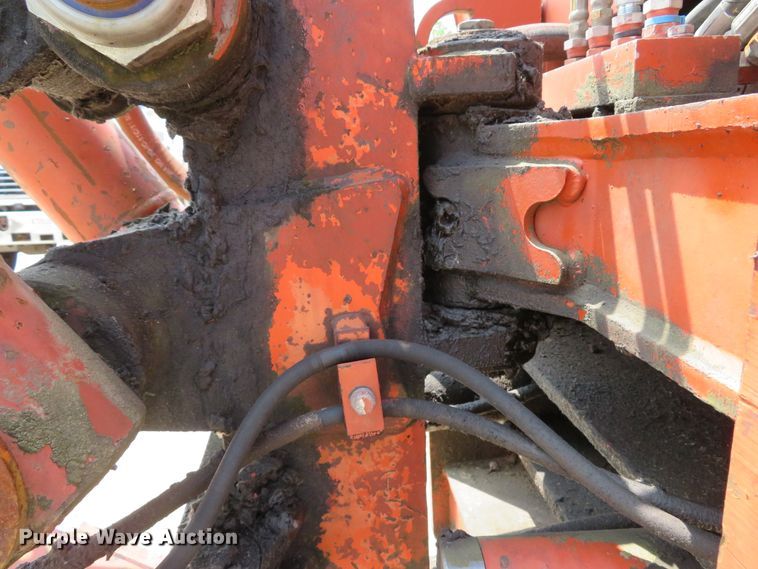 image for item DH1009 1993 Ditch Witch HT100  crawler cable plow