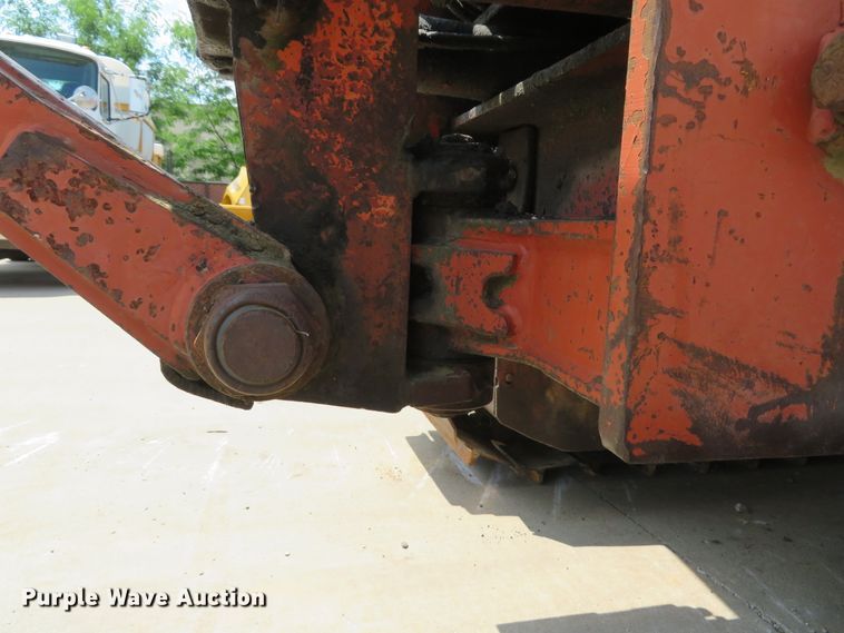 image for item DH1009 1993 Ditch Witch HT100  crawler cable plow