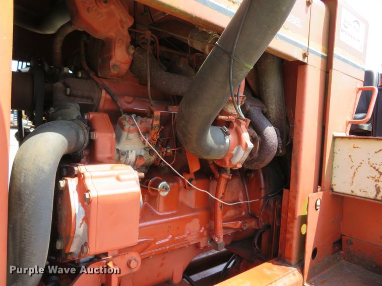 image for item DH1009 1993 Ditch Witch HT100  crawler cable plow