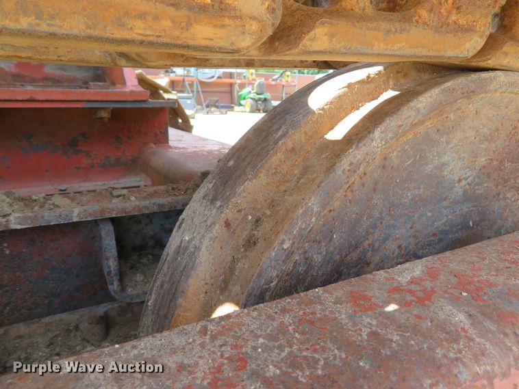 image for item DH1009 1993 Ditch Witch HT100  crawler cable plow