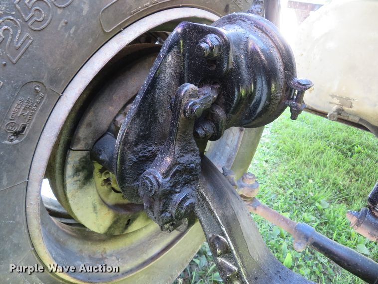 image for item DH1032 1991 Ford L8000  dump truck