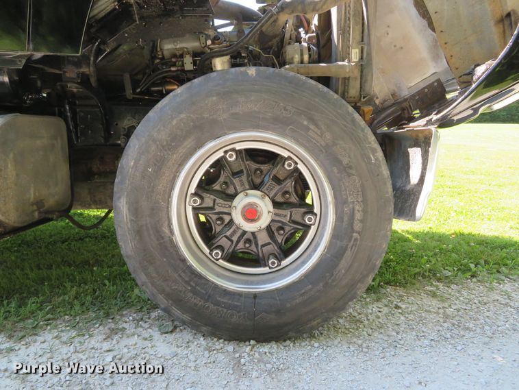 image for item DH1032 1991 Ford L8000  dump truck