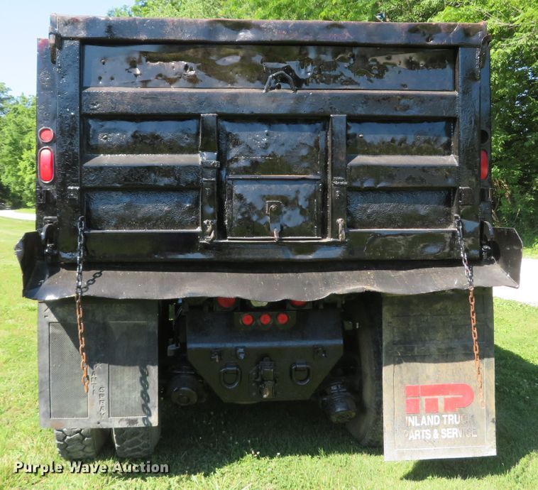 image for item DH1033 1994 Ford L8000  dump truck