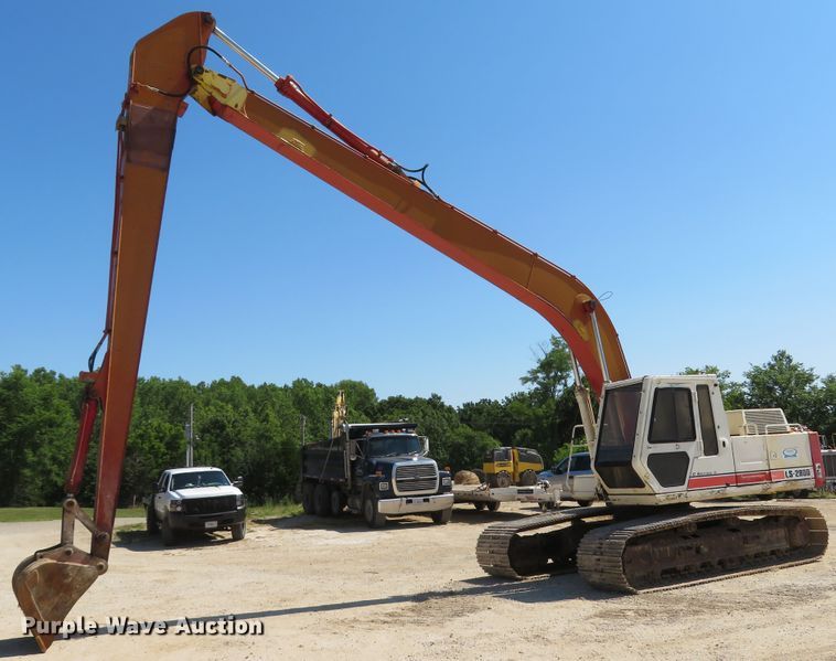 image for item DH1034 Link Belt LS-2800C II  long reach excavator