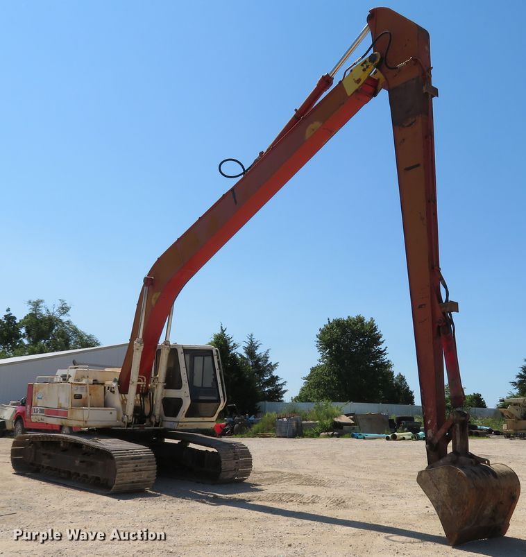 image for item DH1034 Link Belt LS-2800C II  long reach excavator