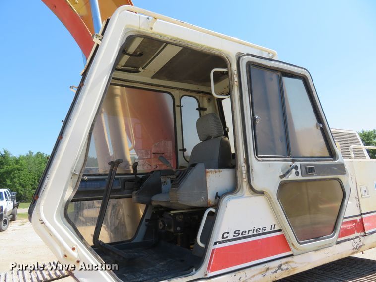 image for item DH1034 Link Belt LS-2800C II  long reach excavator