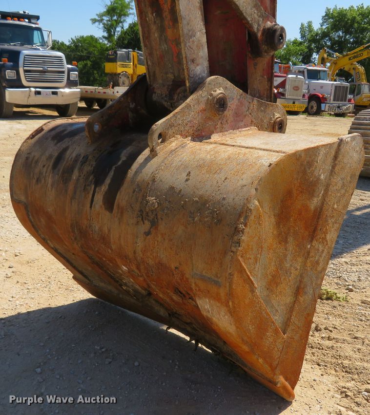 image for item DH1034 Link Belt LS-2800C II  long reach excavator