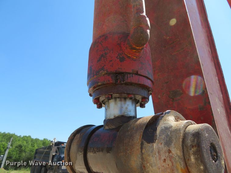 image for item DH1034 Link Belt LS-2800C II  long reach excavator