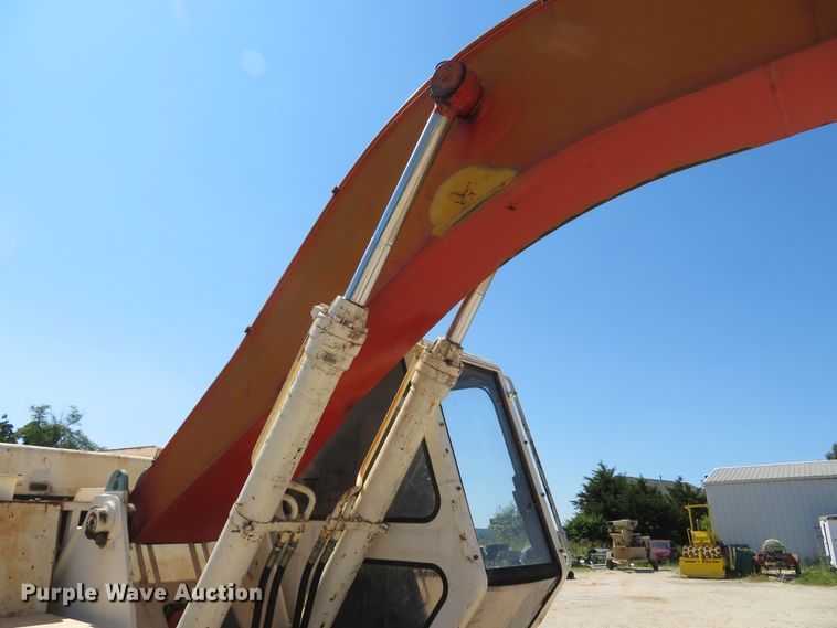 image for item DH1034 Link Belt LS-2800C II  long reach excavator