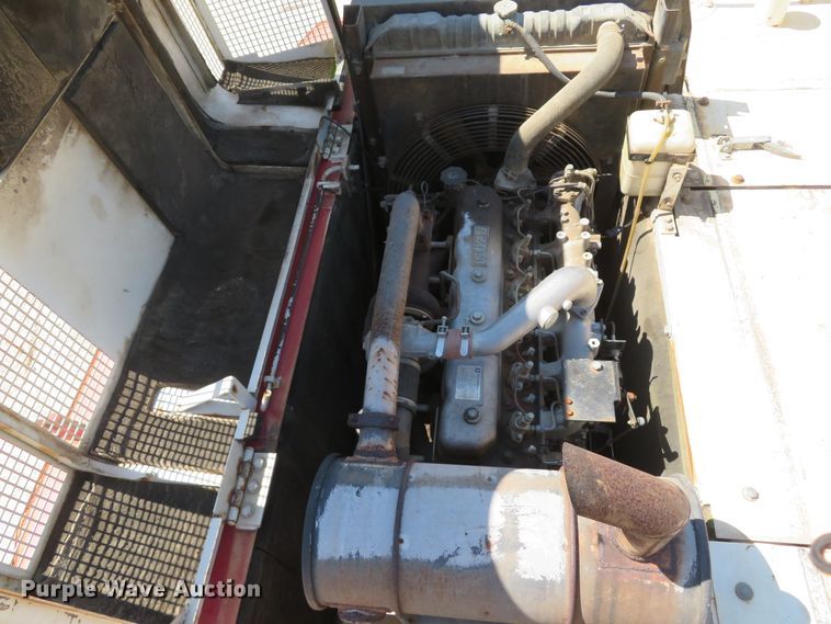 image for item DH1034 Link Belt LS-2800C II  long reach excavator