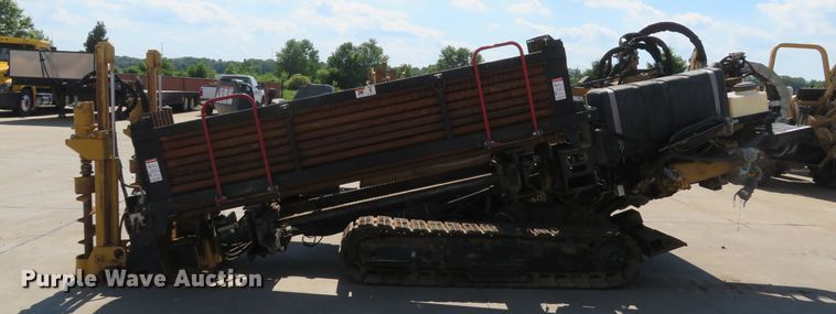 image for item DH1048 2006 Vermeer D24X40 Series II Navigator  directional boring unit