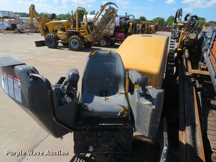 image for item DH1048 2006 Vermeer D24X40 Series II Navigator  directional boring unit