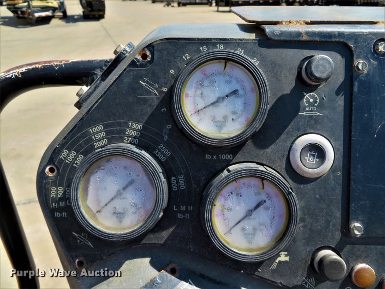 image for item DH1048 2006 Vermeer D24X40 Series II Navigator  directional boring unit