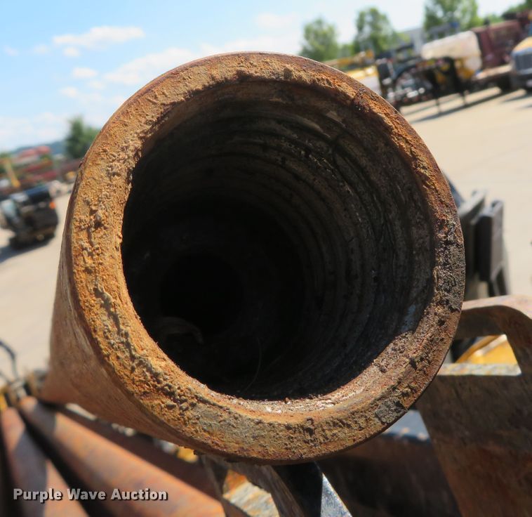 image for item DH1048 2006 Vermeer D24X40 Series II Navigator  directional boring unit