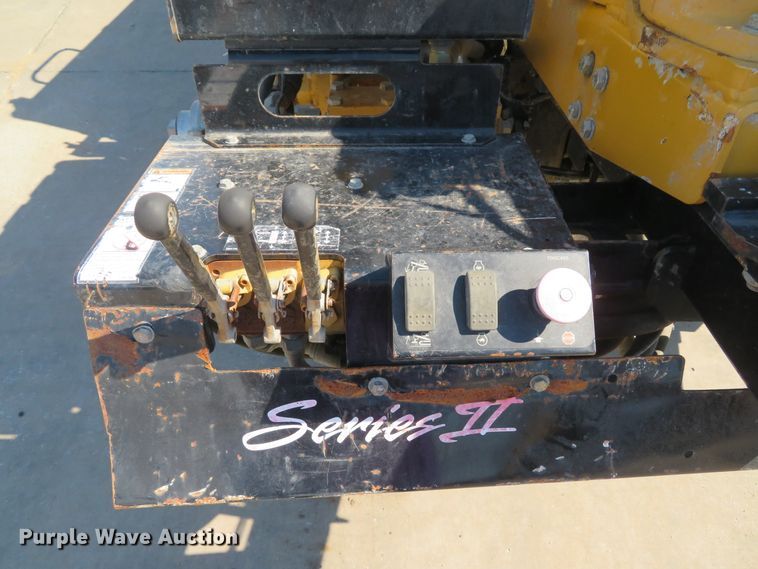 image for item DH1048 2006 Vermeer D24X40 Series II Navigator  directional boring unit