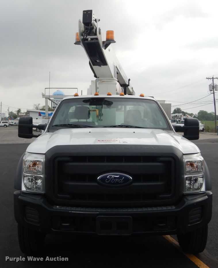 image for item DH5114 2014 Ford F450 Super Duty XL  bucket truck