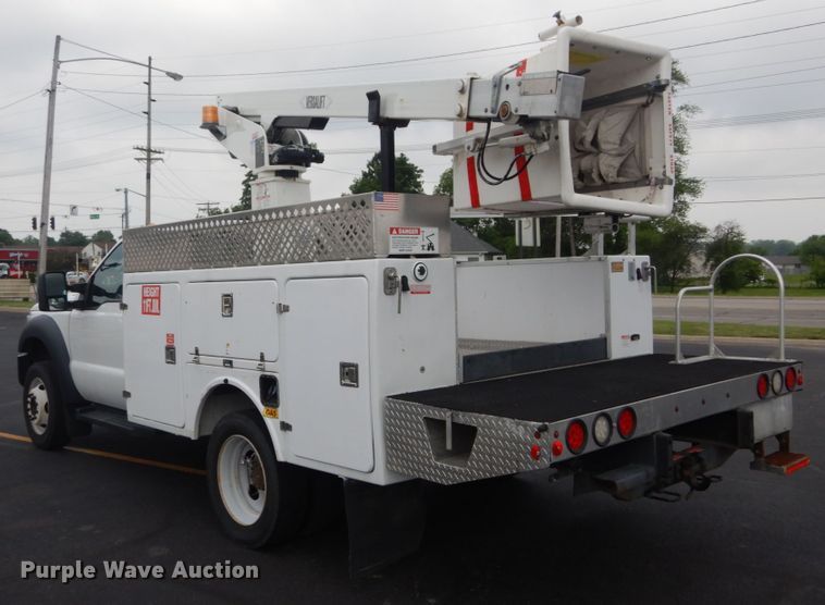 image for item DH5114 2014 Ford F450 Super Duty XL  bucket truck