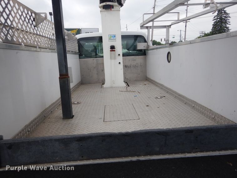 image for item DH5114 2014 Ford F450 Super Duty XL  bucket truck