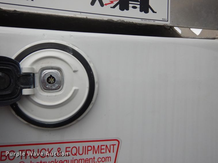 image for item DH5114 2014 Ford F450 Super Duty XL  bucket truck