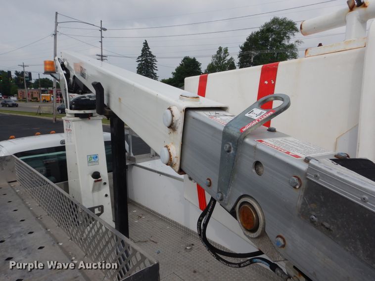 image for item DH5114 2014 Ford F450 Super Duty XL  bucket truck