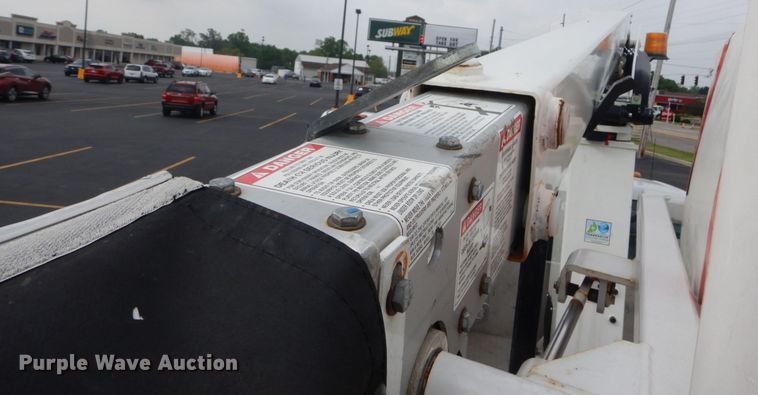 image for item DH5114 2014 Ford F450 Super Duty XL  bucket truck