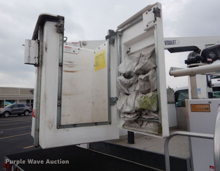 image for item DH5114 2014 Ford F450 Super Duty XL  bucket truck