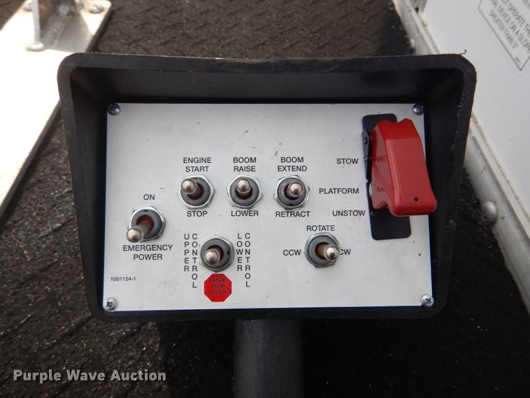 image for item DH5114 2014 Ford F450 Super Duty XL  bucket truck