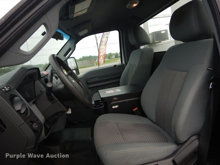 image for item DH5114 2014 Ford F450 Super Duty XL  bucket truck