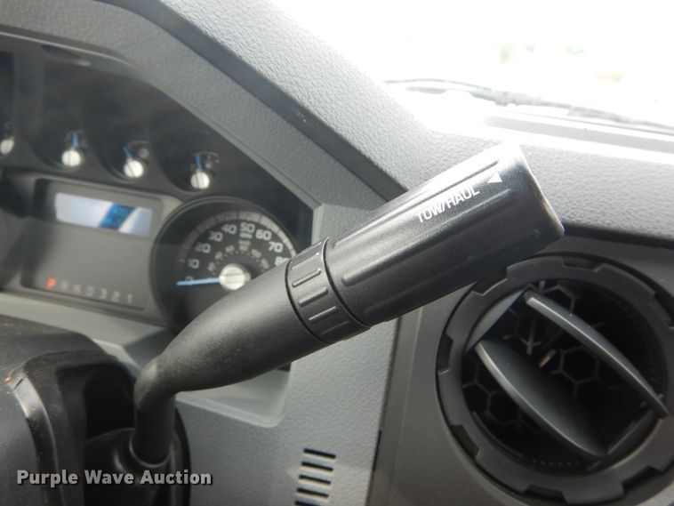 image for item DH5114 2014 Ford F450 Super Duty XL  bucket truck