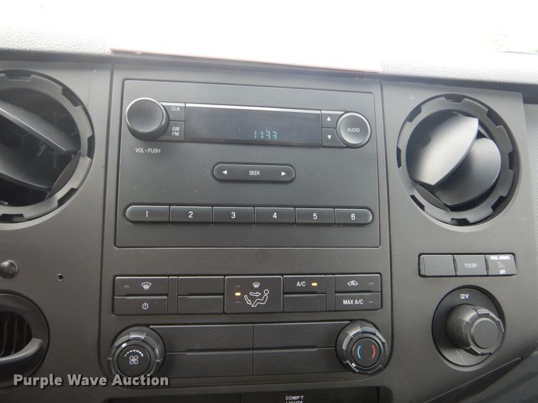 image for item DH5114 2014 Ford F450 Super Duty XL  bucket truck