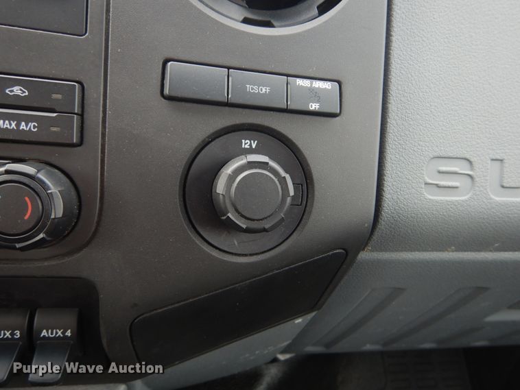 image for item DH5114 2014 Ford F450 Super Duty XL  bucket truck