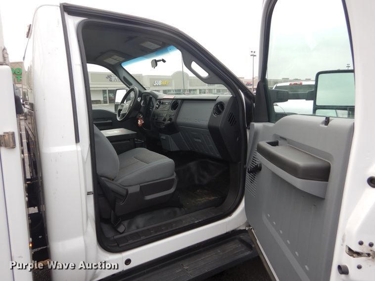 image for item DH5114 2014 Ford F450 Super Duty XL  bucket truck