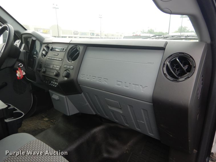 image for item DH5114 2014 Ford F450 Super Duty XL  bucket truck