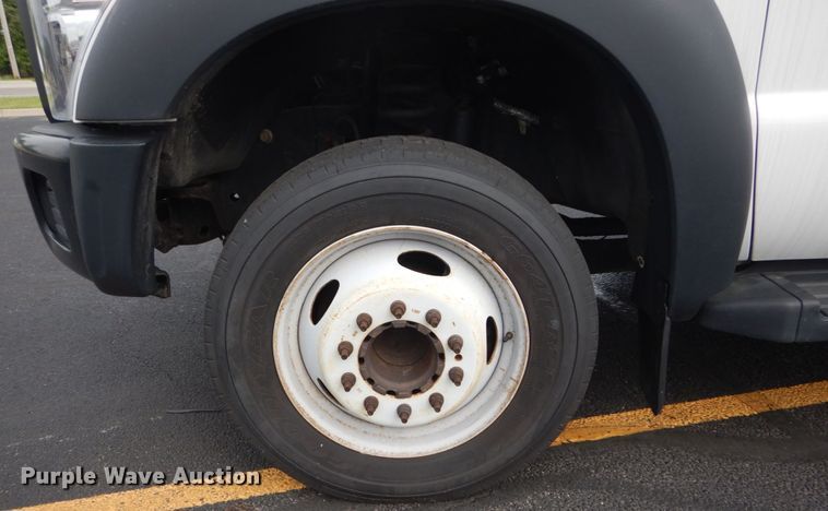 image for item DH5114 2014 Ford F450 Super Duty XL  bucket truck