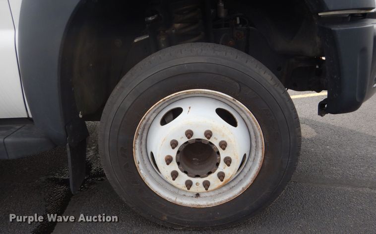 image for item DH5114 2014 Ford F450 Super Duty XL  bucket truck