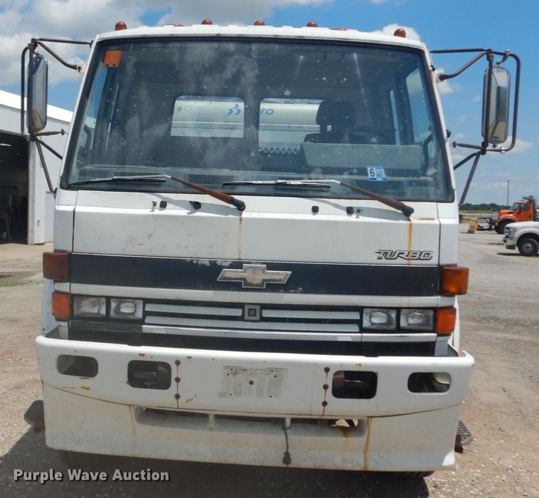 image for item DH5118 1991 Chevrolet Tiltmaster  dump truck