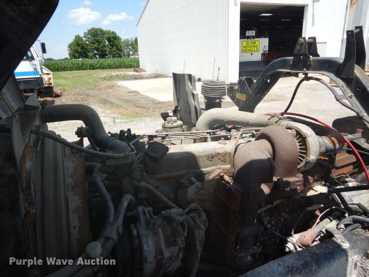 image for item DH5118 1991 Chevrolet Tiltmaster  dump truck