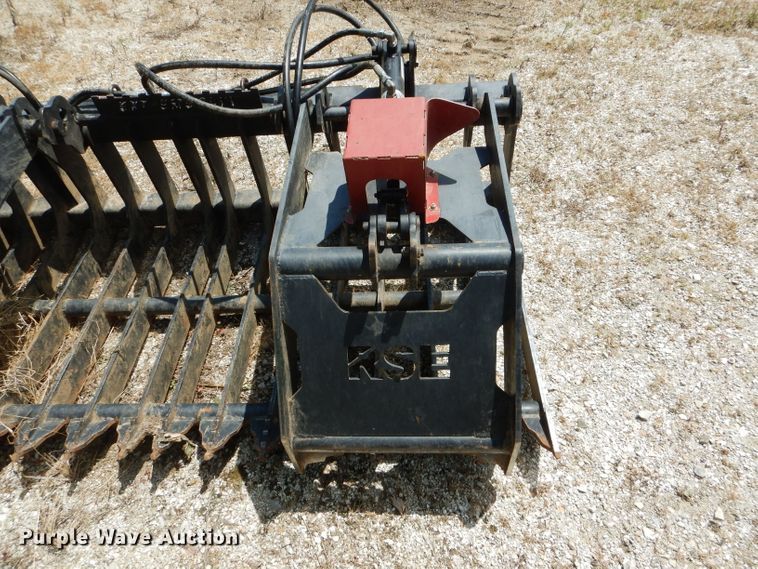 image for item DH6038 RSE 83"W skid steer grapple bucket