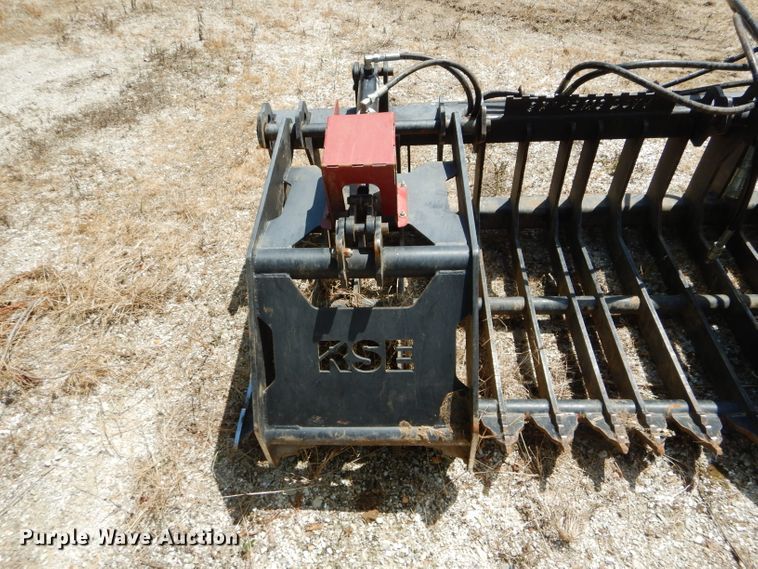 image for item DH6038 RSE 83"W skid steer grapple bucket