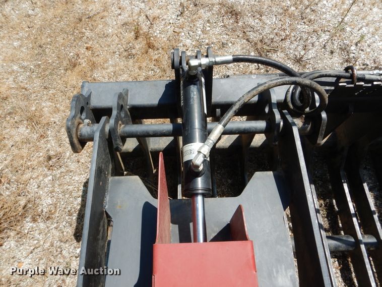 image for item DH6038 RSE 83"W skid steer grapple bucket