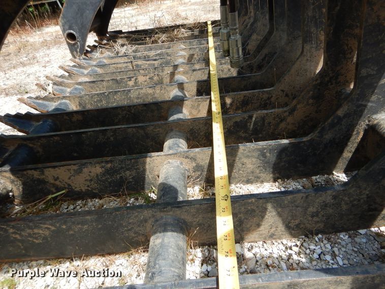 image for item DH6038 RSE 83"W skid steer grapple bucket