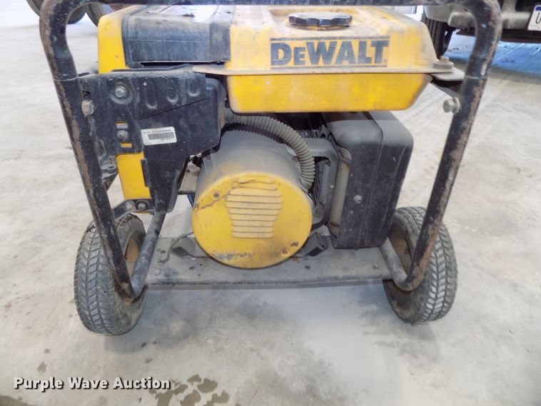 image for item DO9300 (2) DeWalt DG440B generators