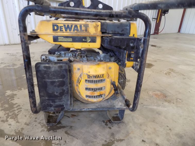 image for item DO9300 (2) DeWalt DG440B generators
