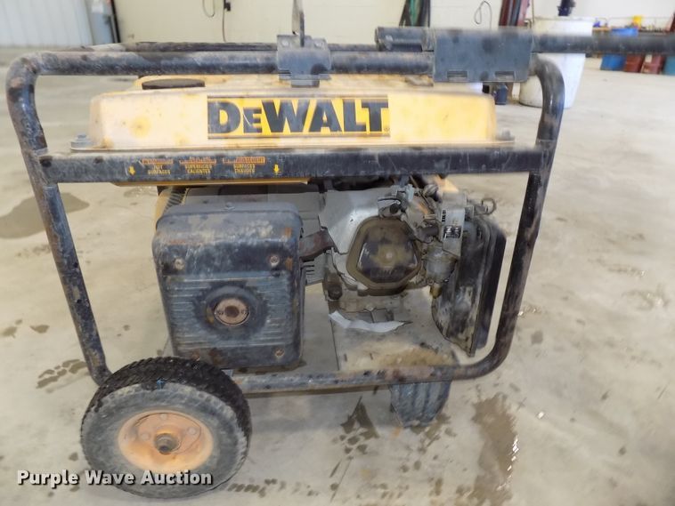 image for item DO9300 (2) DeWalt DG440B generators